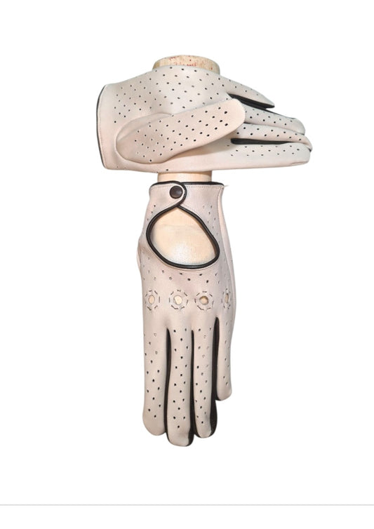 " Maria"-  Guanti da  donna  guida in pelle – Bicolore, sfoderati, con bottoncino rivestito in pelle